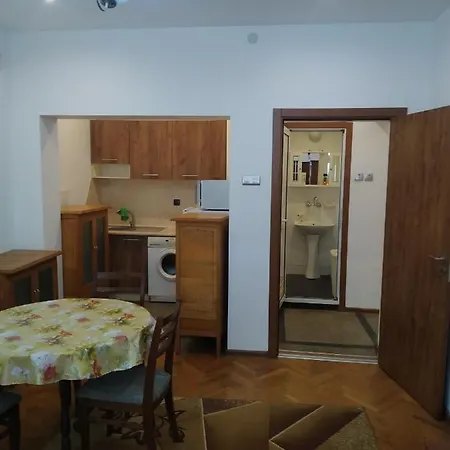 27 юли 3 бюджет 瓦爾納