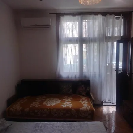 27 Юли 10 Бюджет Lejlighed Varna